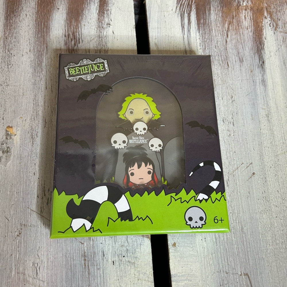 Beetlejuice Limited Edition Metal Pin Set Collectible NWT